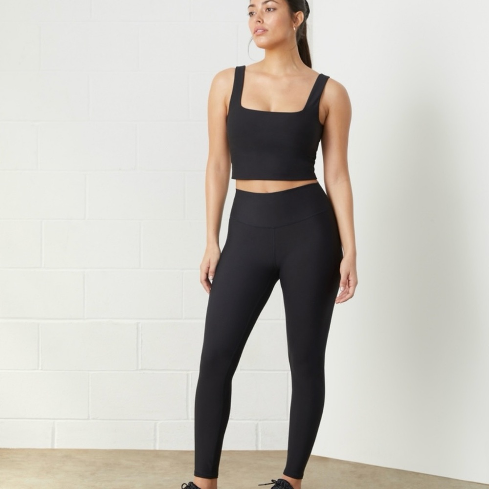 **NWT** Abercrombie YPB sculptLUX 7/8-Length Legging